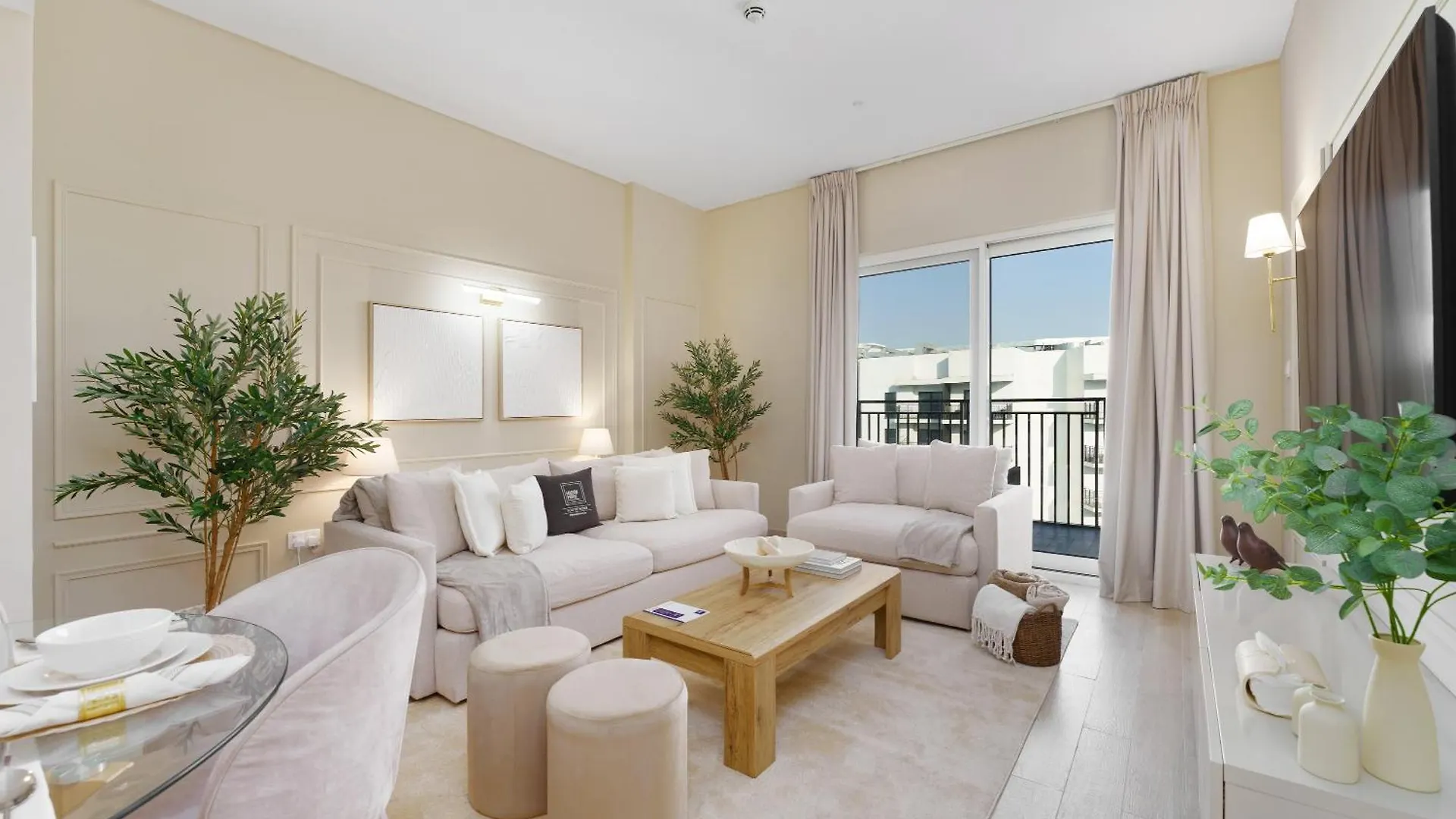 Maison Privee - Modern Hideaway With Canal Views On Yas Island Абу-Даби